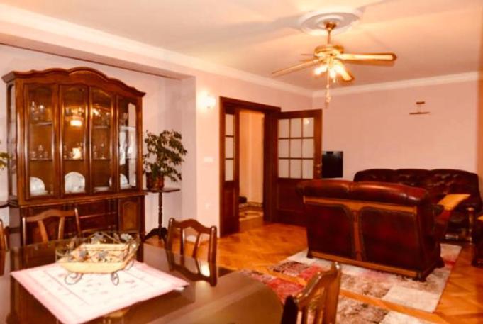 Vila Apartments Lidija Petrovac Buitenkant foto