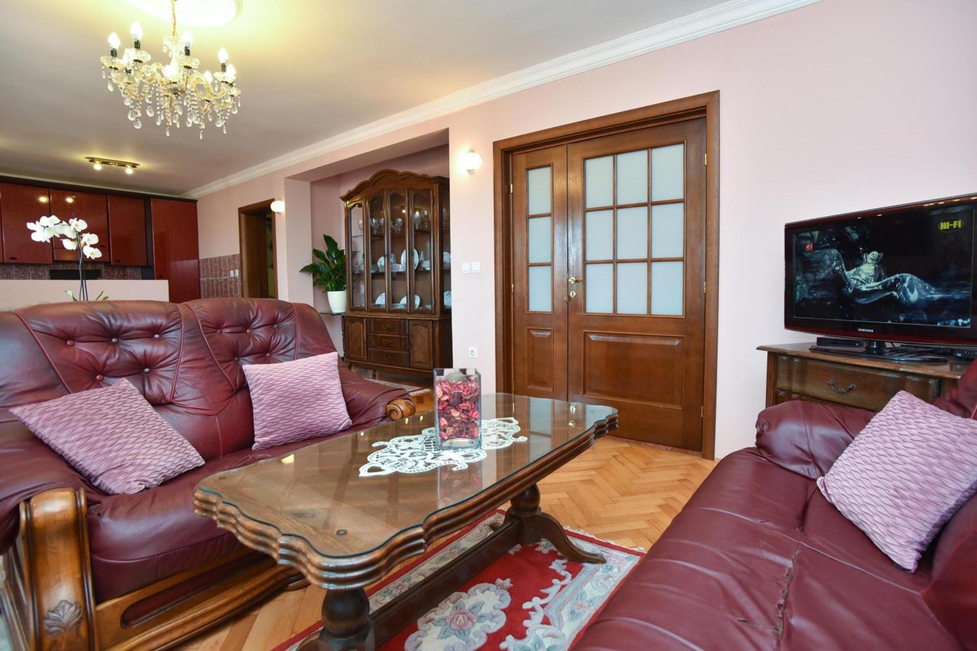 Vila Apartments Lidija Petrovac Buitenkant foto