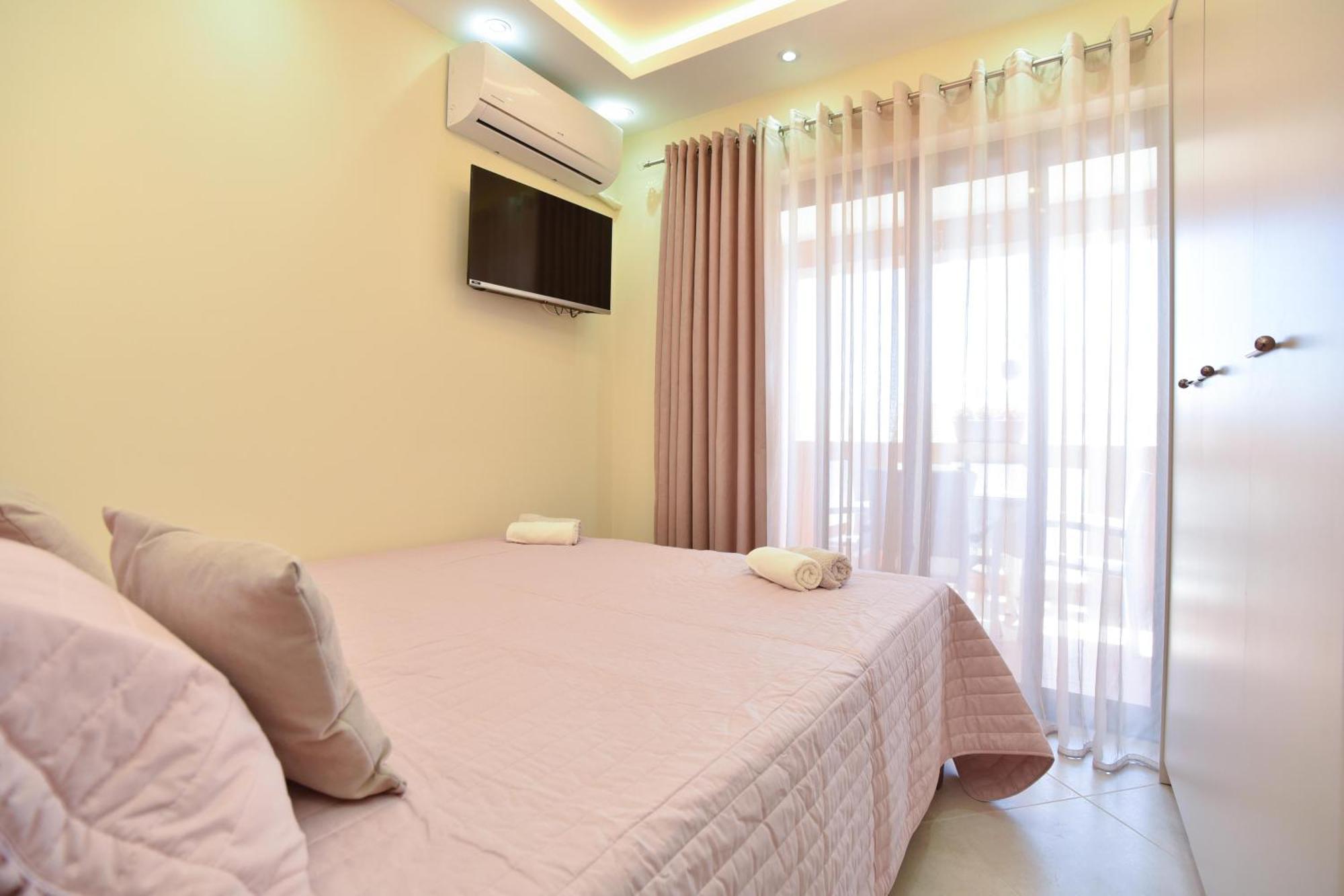 Vila Apartments Lidija Petrovac Buitenkant foto
