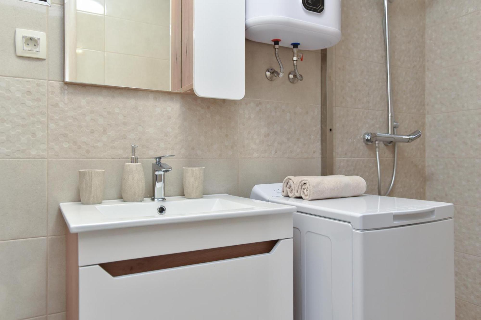 Vila Apartments Lidija Petrovac Buitenkant foto