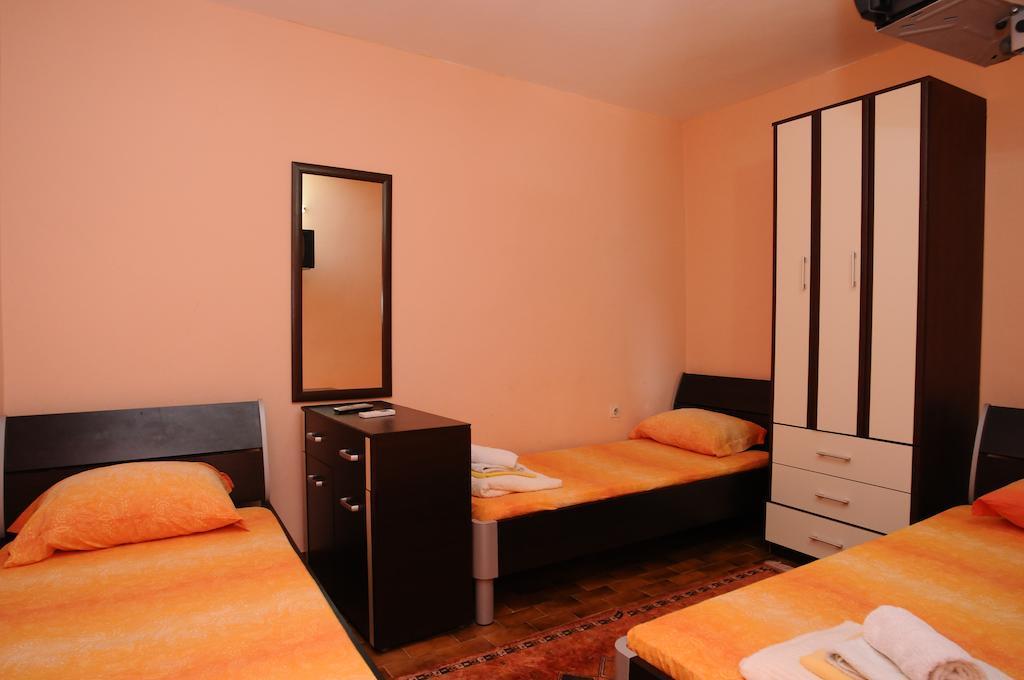 Vila Apartments Lidija Petrovac Kamer foto